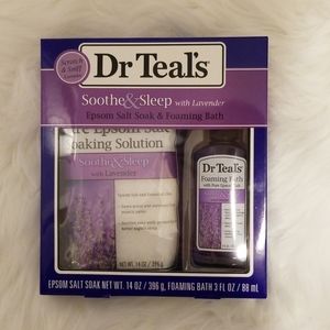 Dr Teals epsom salt & foaming bath.